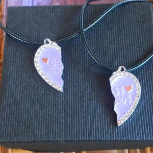18 inch BEST FRIENDS  necklace (2) ..NWT
